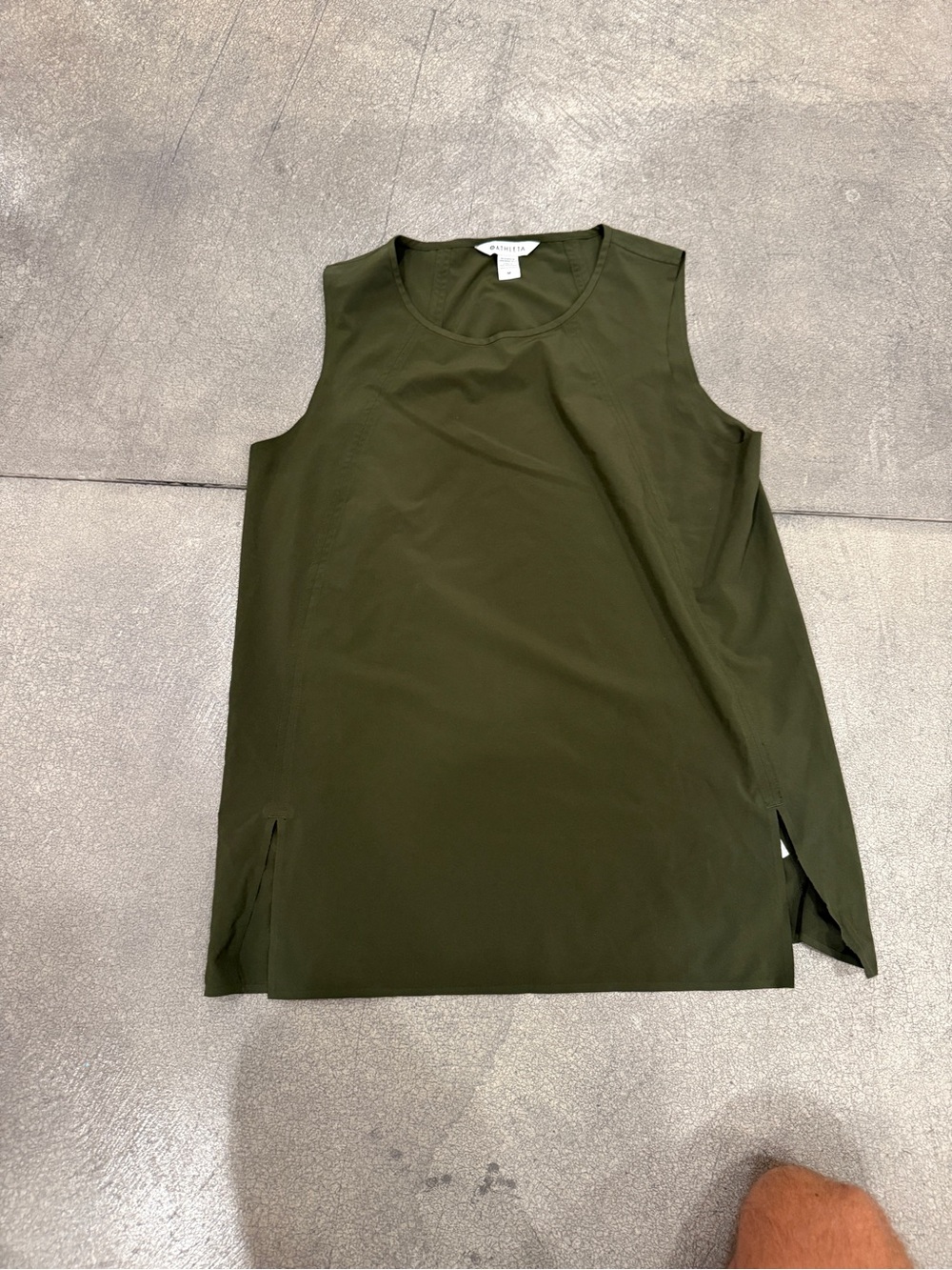 Athleta Olive Green Sleeveless Tunic Tank